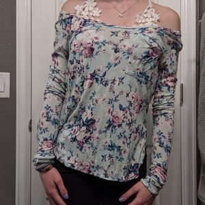 Pac Sun floral slouchy long sleeve with pocket